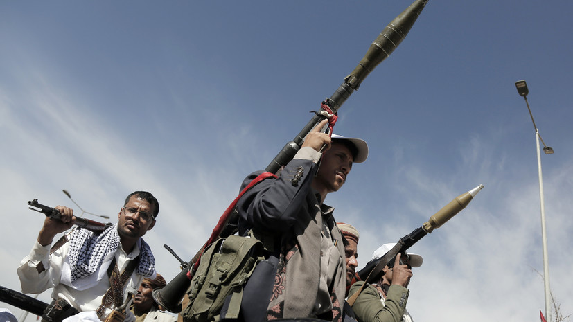 Al Masirah: хуситы заявили об ударе по Тель-Авиву баллистическими ракетами