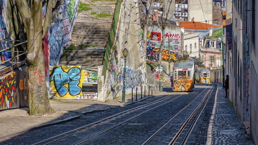 SIC Notícias: крушение фуникулёра в Лиссабоне могло произойти из-за обрыва троса