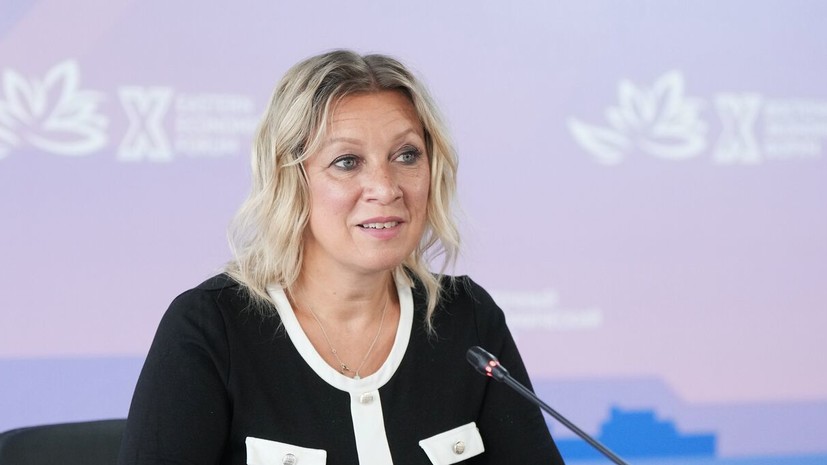 Захарова по-китайски пожелала счастья и благополучия соотечественникам в КНР