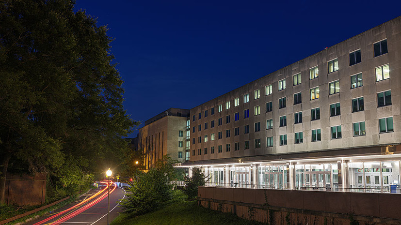 США запускают программу «гражданского просвещения» для молодёжи из России