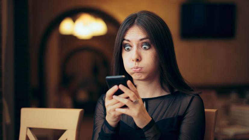 Психолог Игонина: оскорбления в родительских чатах следует пресекать