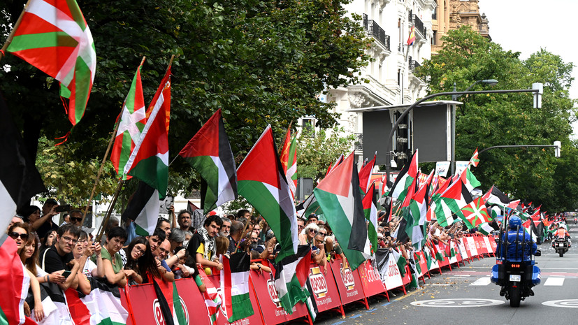 Израильская команда не снимется с веломногодневки «Вуэльта» на фоне пропалестинских протестов