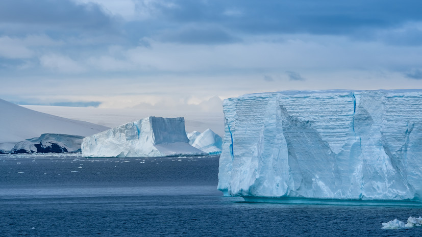Гляциолог Екайкин: дрейфующий айсберг не может повлиять на уровень Мирового океана