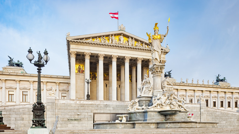 EXXpress: парламент Австрии потребовал объяснений из-за подаренных Киеву поездов