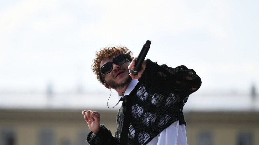 Блогер Джарахов и певица Мона рассказали, как спасали собак из приюта Dogtown