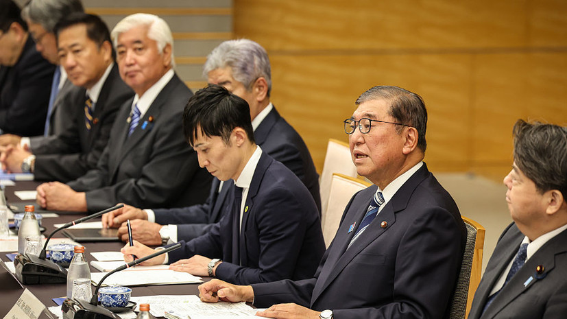 Премьер Японии Исиба официально объявил о своей отставке