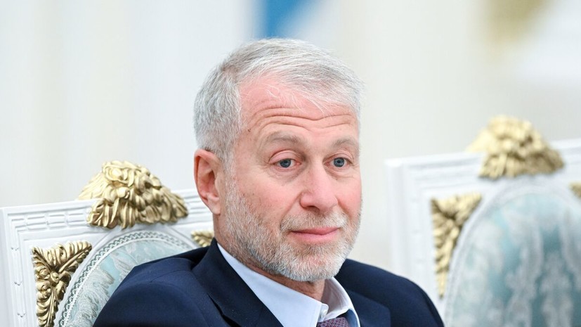 Guardian: Абрамовича заподозрили в Британии в коррупции и отмывании денег