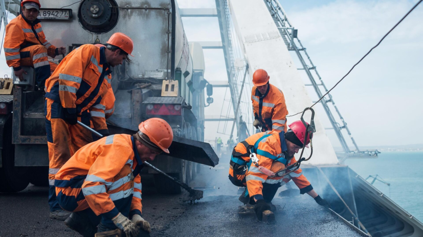 В России за год на 13% сократилось число вакансий для вахтовиков