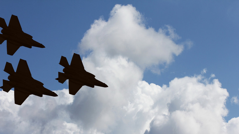 SANA: ВВС Израиля атаковали окрестности сирийского Хомса