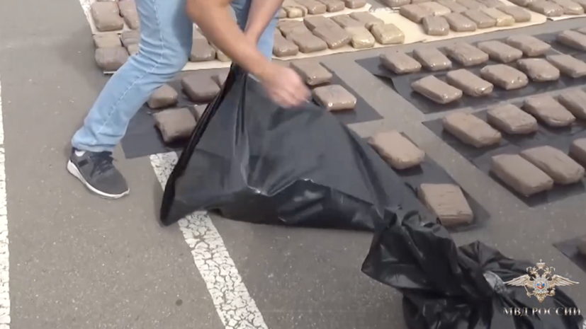 В Подмосковье полицейские остановили «Газель» с 500 кг наркотиков