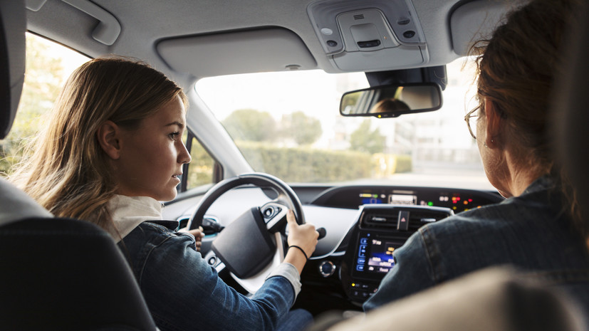 Автоэксперт Трушкова перечислила самые неудобные опции в автомобиле