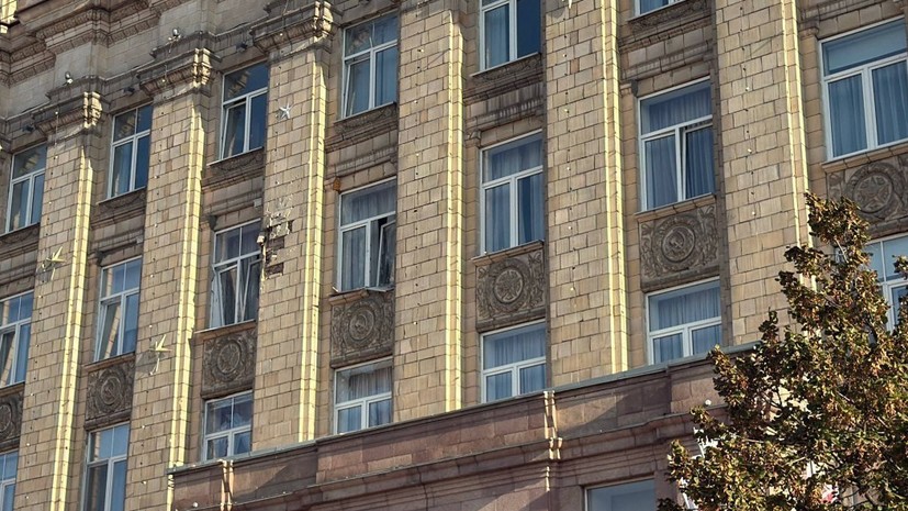 Украинский беспилотник атаковал здание правительства Белгородской области