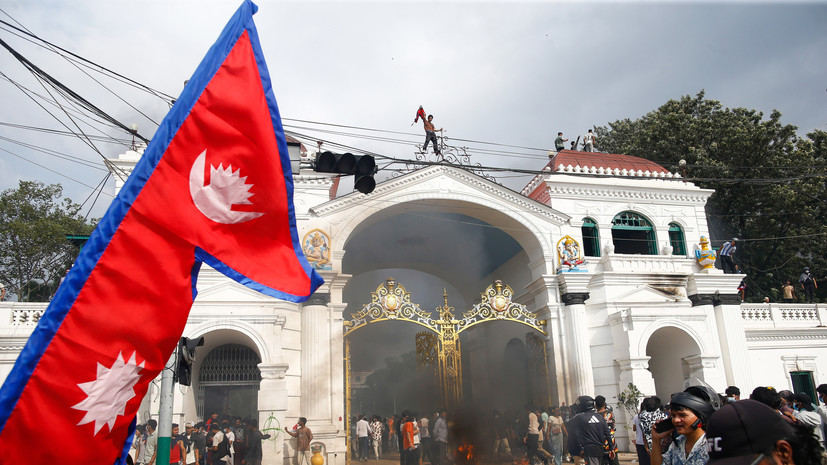 India Today: закрытие аэропорта в Катманду продлено на неопределённый срок