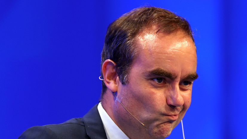 Политолог Корнилов: назначение Лекорню грозит усугублением кризиса во Франции