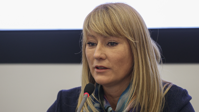 Депутат Журова назвала удивительным решение Токио закрыть все японские центры в России