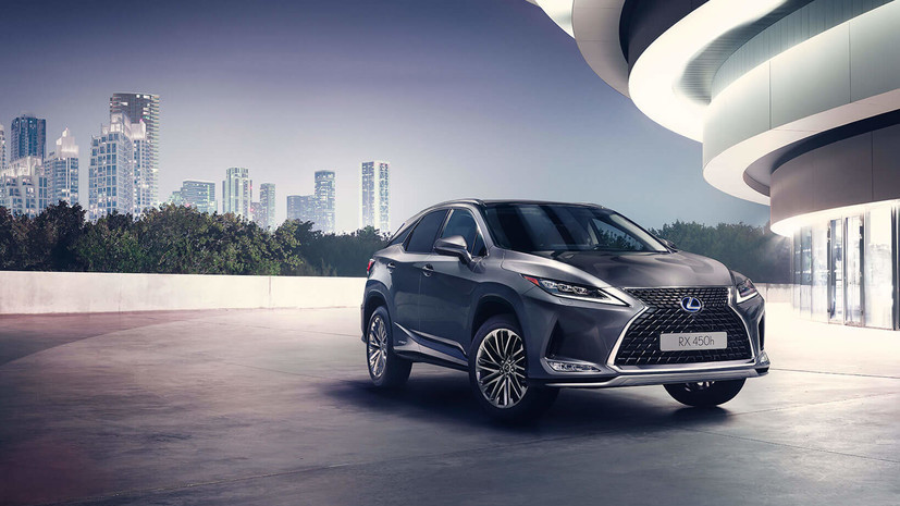 У жены премьера Польши Туска угнали Lexus