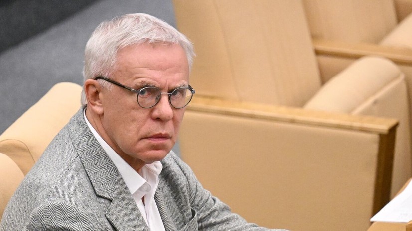 Вячеслава Фетисова объявили в розыск на Украине