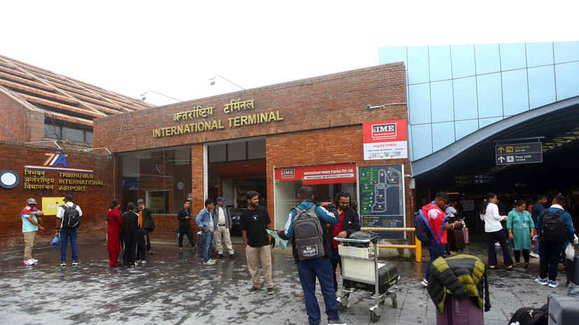 Посольство России: первые россияне успешно покинули Непал из-за беспорядков