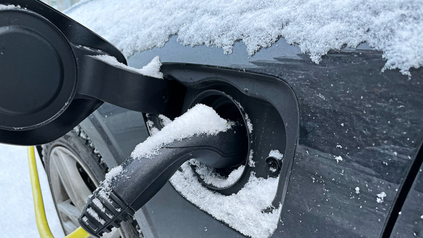 Автоэксперт Канаев: использовать электрокары в России трудно из-за климата