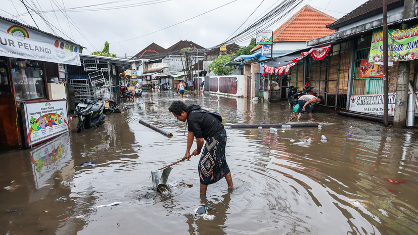 Посольство призвало россиян на Бали не выезжать за пределы места пребывания