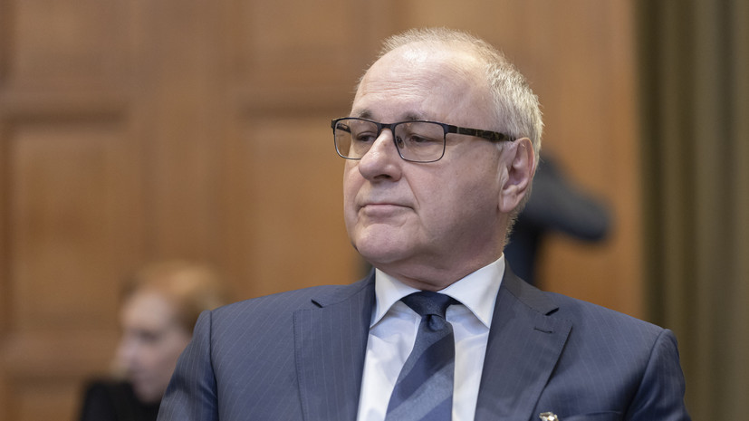 Посол России Тарабрин раскритиковал свой вызов в МИД Нидерландов