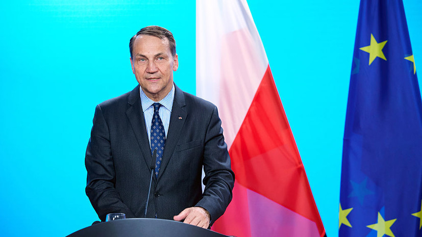 Глава МИД Польши прибыл в Киев