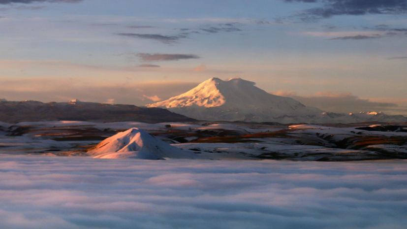 Два человека погибли на Эльбрусе из-за аварии на канатной дороге