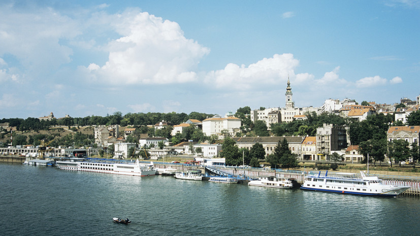 Политик Баятович: россиянам в Сербии совершенно нечего опасаться