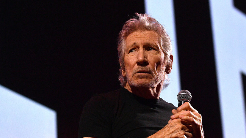 Сооснователь Pink Floyd Уотерс выступил на антивоенном митинге в Берлине