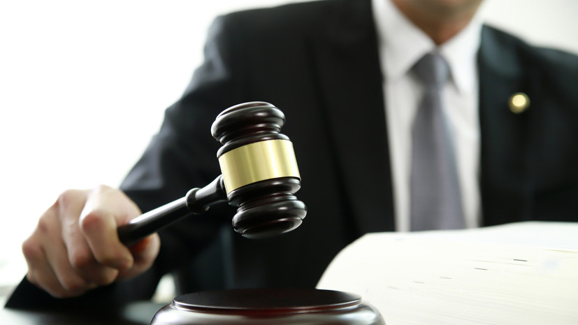 Суд арестовал экс-главу Минобороны Грузии за превышение полномочий