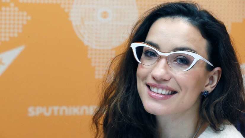 Певица Виктория Дайнеко выступила в Луганске в День города