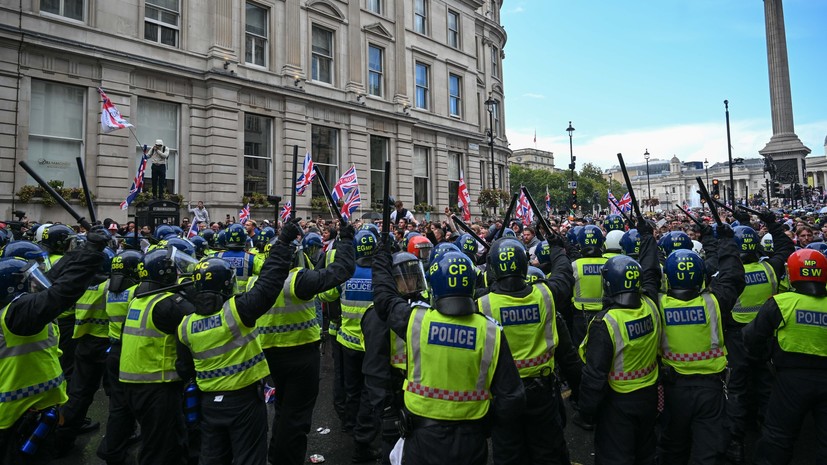 Guardian: масштаб акции Робинсона в Лондоне значительно превзошёл оценки полиции