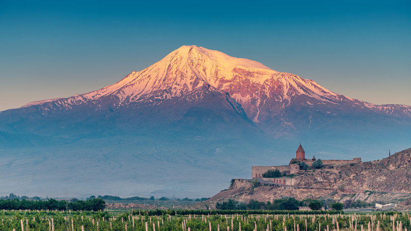 В Армении уберут гору Арарат со штампов о пересечении границы