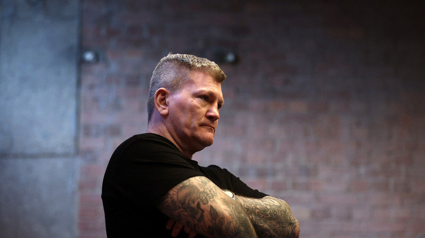 Экс-чемпион мира по боксу Хаттон умер в возрасте 46 лет