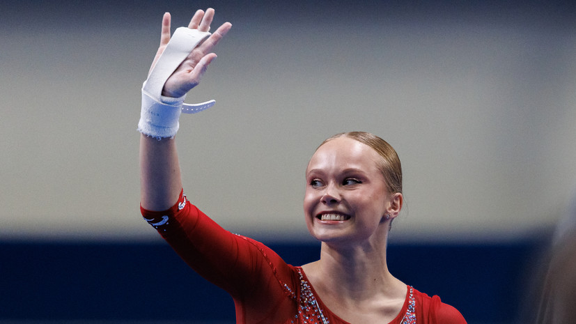 Мельникова победила в упражнениях на бревне на турнире в Париже