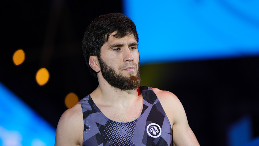 Российский борец Угуев стал трёхкратным чемпионом мира