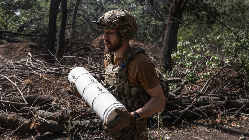 РИА Новости: ВСУ сбросили отравляющий боеприпас на свои позиции