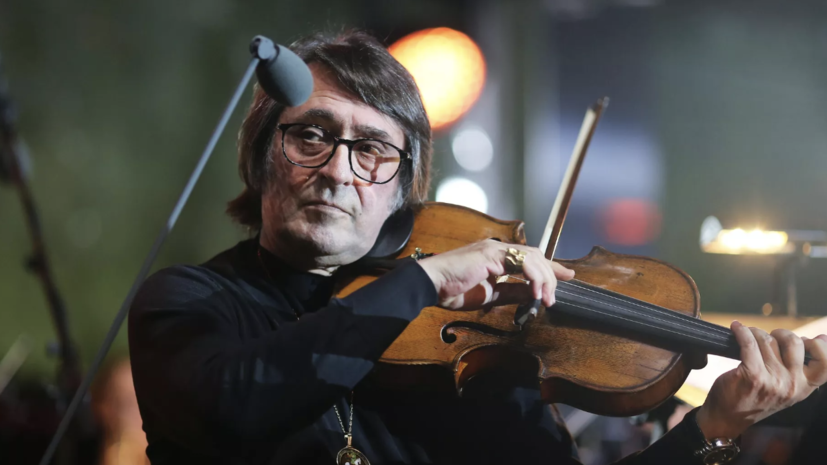 Mash: дирижёр Башмет обратился к врачам с подозрением на резкую потерю зрения