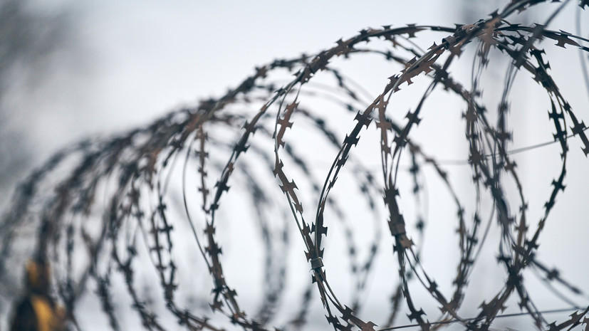 В кабмине одобрили проект ужесточения наказания экс-заключённым за дезертирство