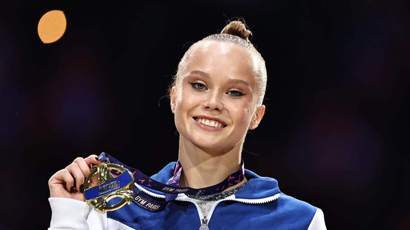 Мельникова — о выступлении в Париже: когда вышла на арену, у меня побежали мурашки