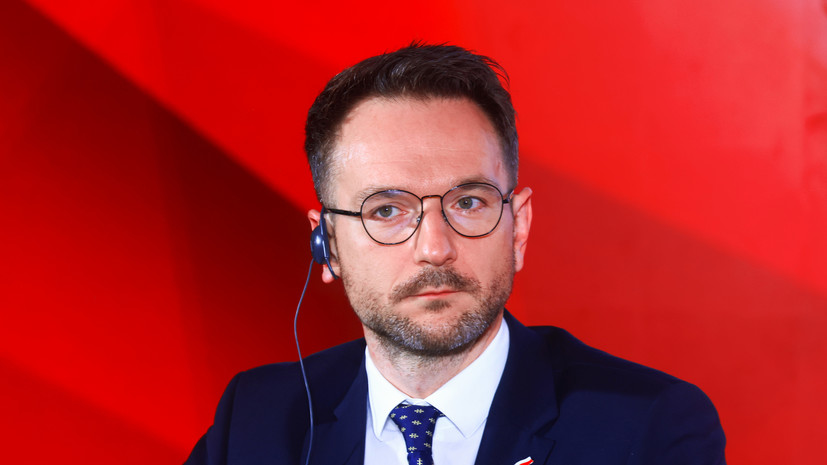 Автомобиль евродепутата Буды обстреляли в Брюсселе