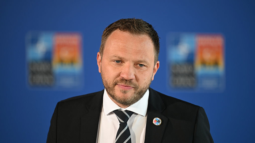 Фельдман: глава МИД Эстонии от зависти сокрушается из-за поездок Путина по миру