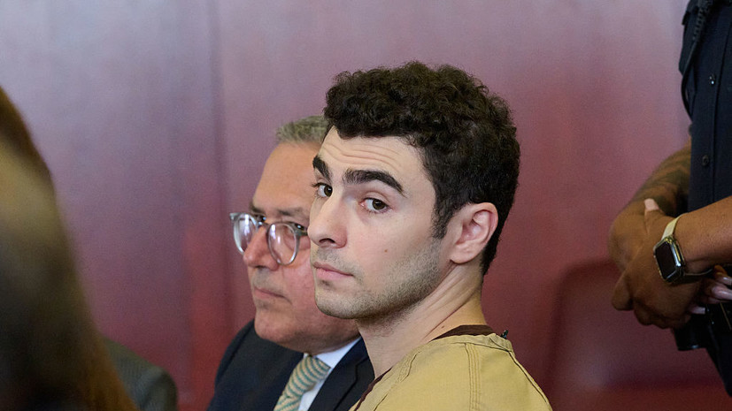 Судья отклонил выдвинутые в адрес Луиджи Манджоне обвинения в терроризме