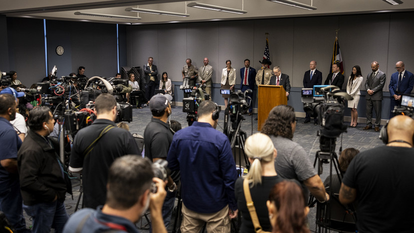 Sky News: Робинсону предъявили обвинение в умышленном убийстве Кирка