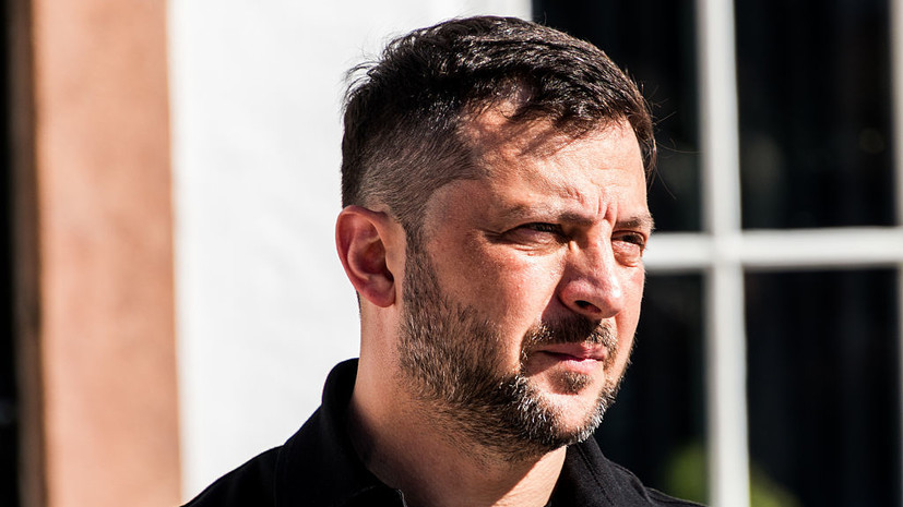 Зеленский предупредил свою партию о тяжёлых решениях при падении фронта ВСУ