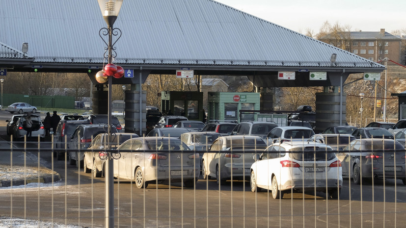 Эстония будет продавать брошенные у границы с Россией автомобили