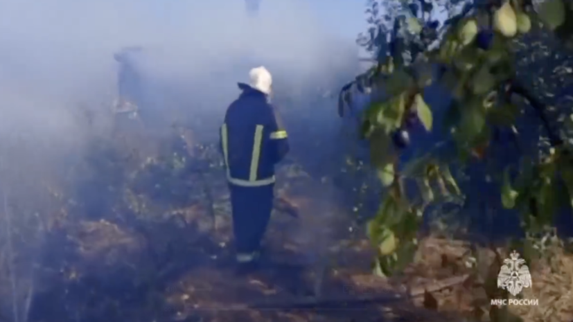 ПВР открыли на базе школы в Каменск-Шахтинске из-за ландшафтного пожара