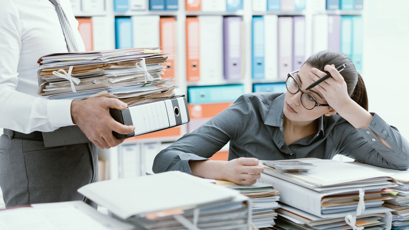 Кадровый специалист Быханов: трудоголики могут испытывать сложности с карьерой