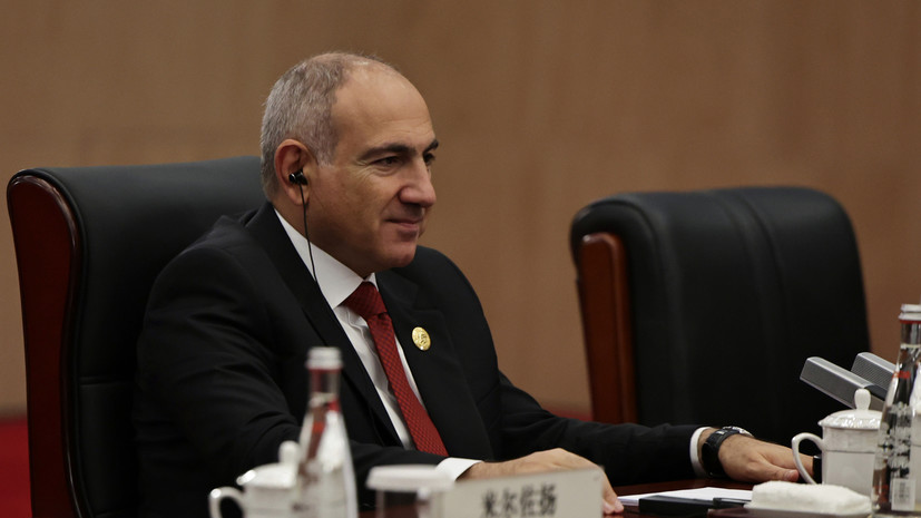 Пашинян: гору Арарат уберут с визовых штампов для укрепления государственности