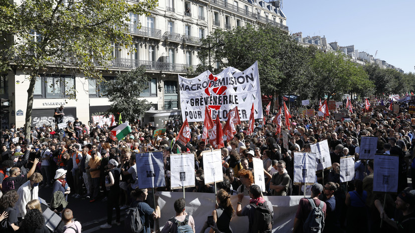 Французские власти оценили численность участников протеста в 500 тысяч человек
